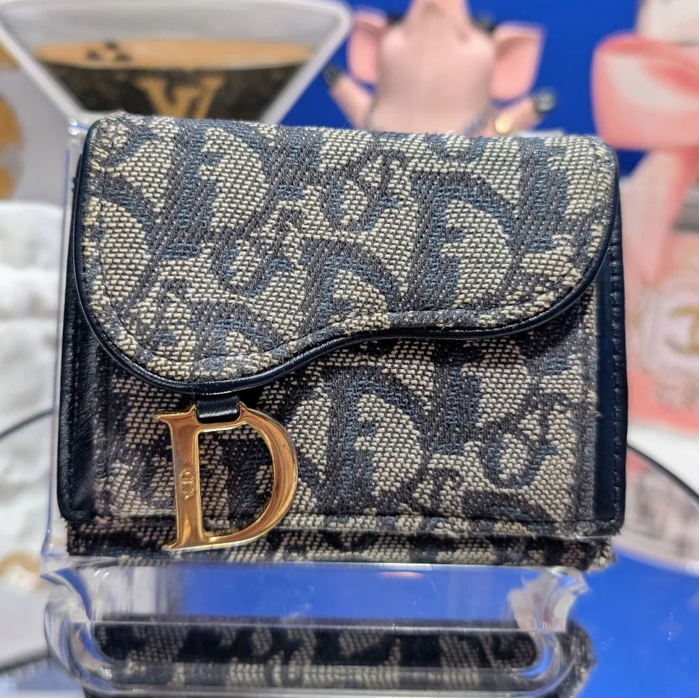 Dior Signature Saddle Monogram Blue Dior Oblique Jacquard And Leather Wallet 🔥